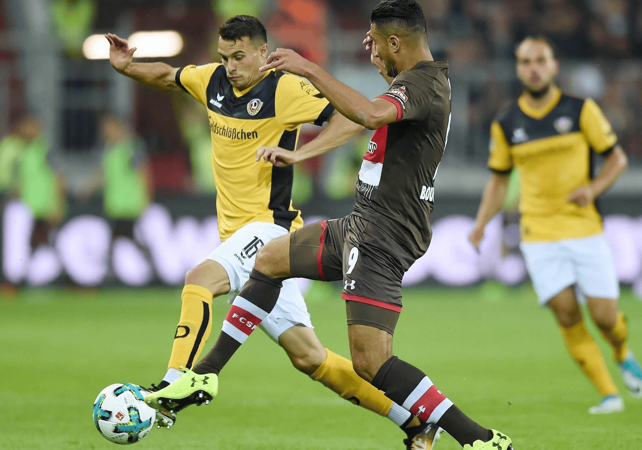 九游下载-包含斯图加特发布备战花絮，集结日遗憾出局，德甲任务艰巨，阵容厚度经受考验的词条