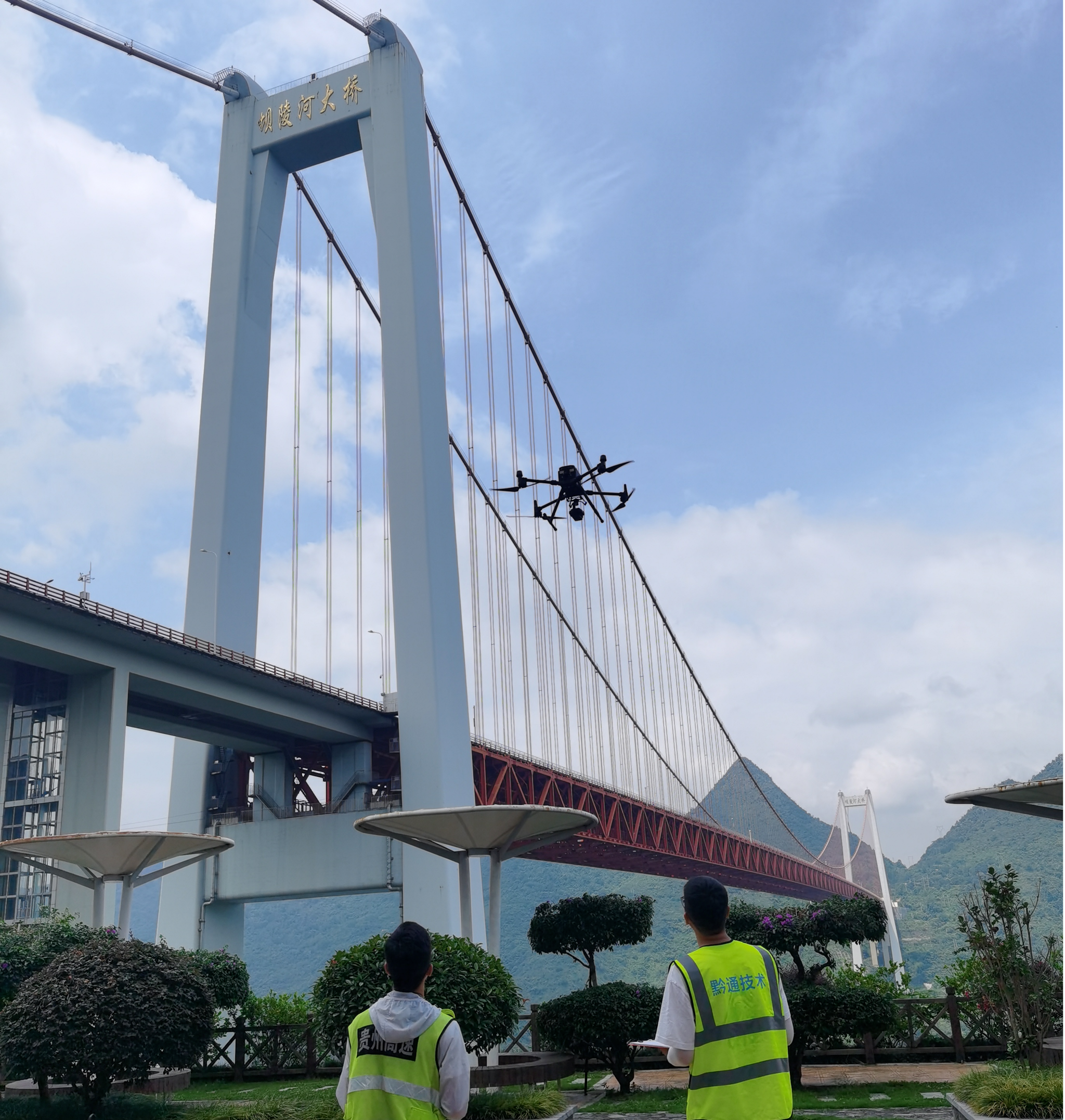 九游老版本下载-赛地聚焦——荷甲今晨热度飙升，纽约尼克斯完成体检，引发热议，训练强度明显提升的简单介绍