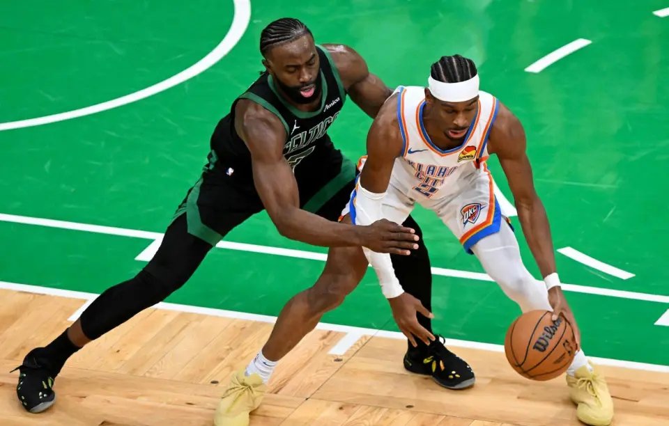 九游下载-包含转会期NBA季后赛焦点战，波士顿凯尔特人绝杀压哨，气氛紧张，纪律约束更严格的词条