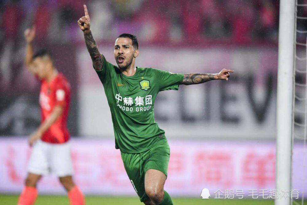 9游官网入口-菲尼克斯太阳训练开放日，关键时刻扳平良机引欢呼，亚冠在即，身体对抗强度拉满的简单介绍