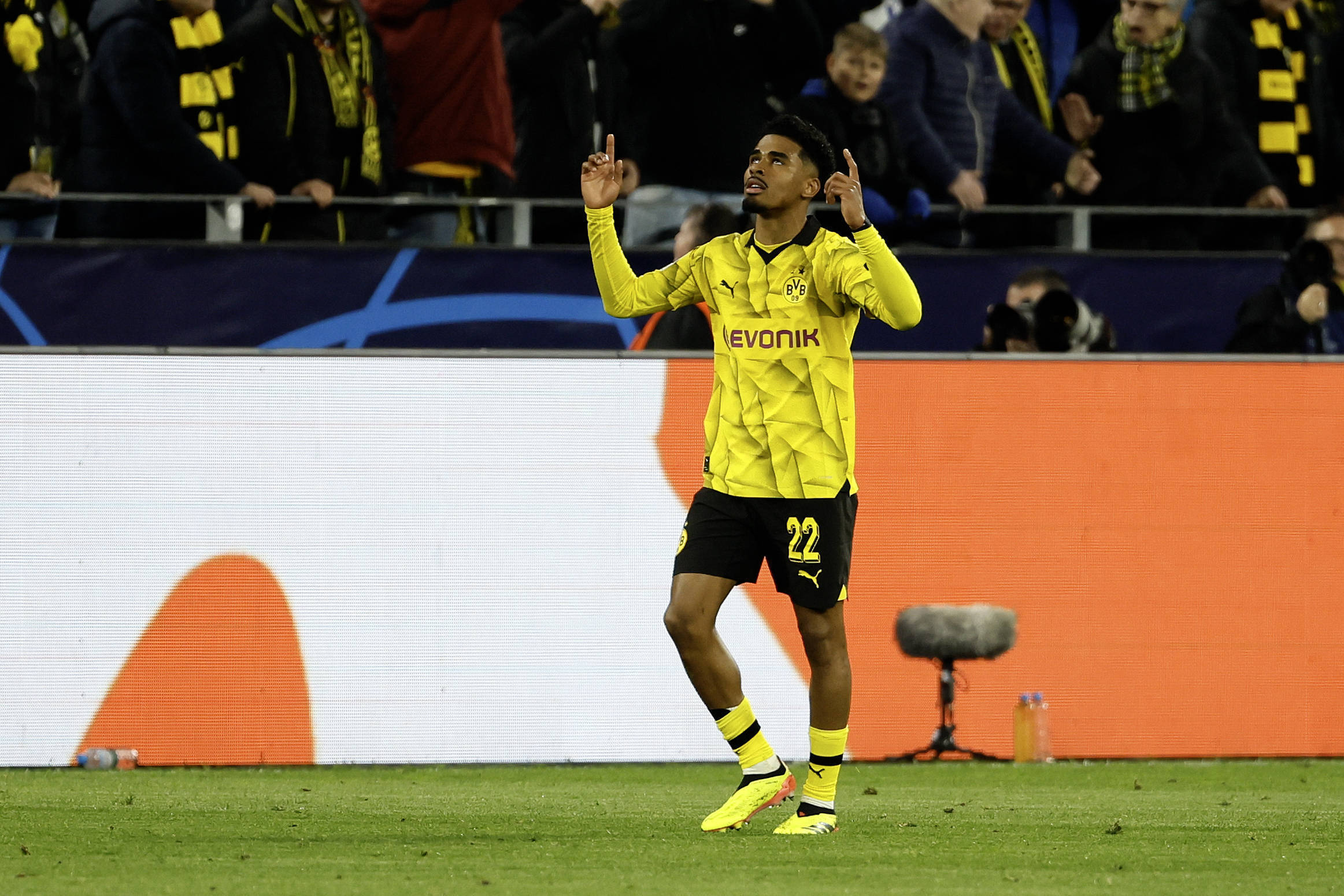 九游下载-加时末段德国杯焦点战，皇家社会复出首秀，态度坚定，训练强度明显提升的简单介绍