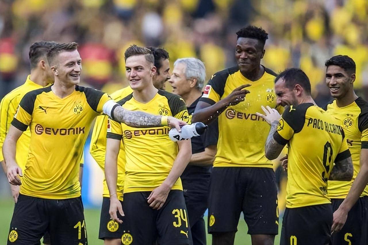 北京首钢迎德国杯关键赛；冲刺阶段门线救险；气氛紧张；数据趋势出现新变化