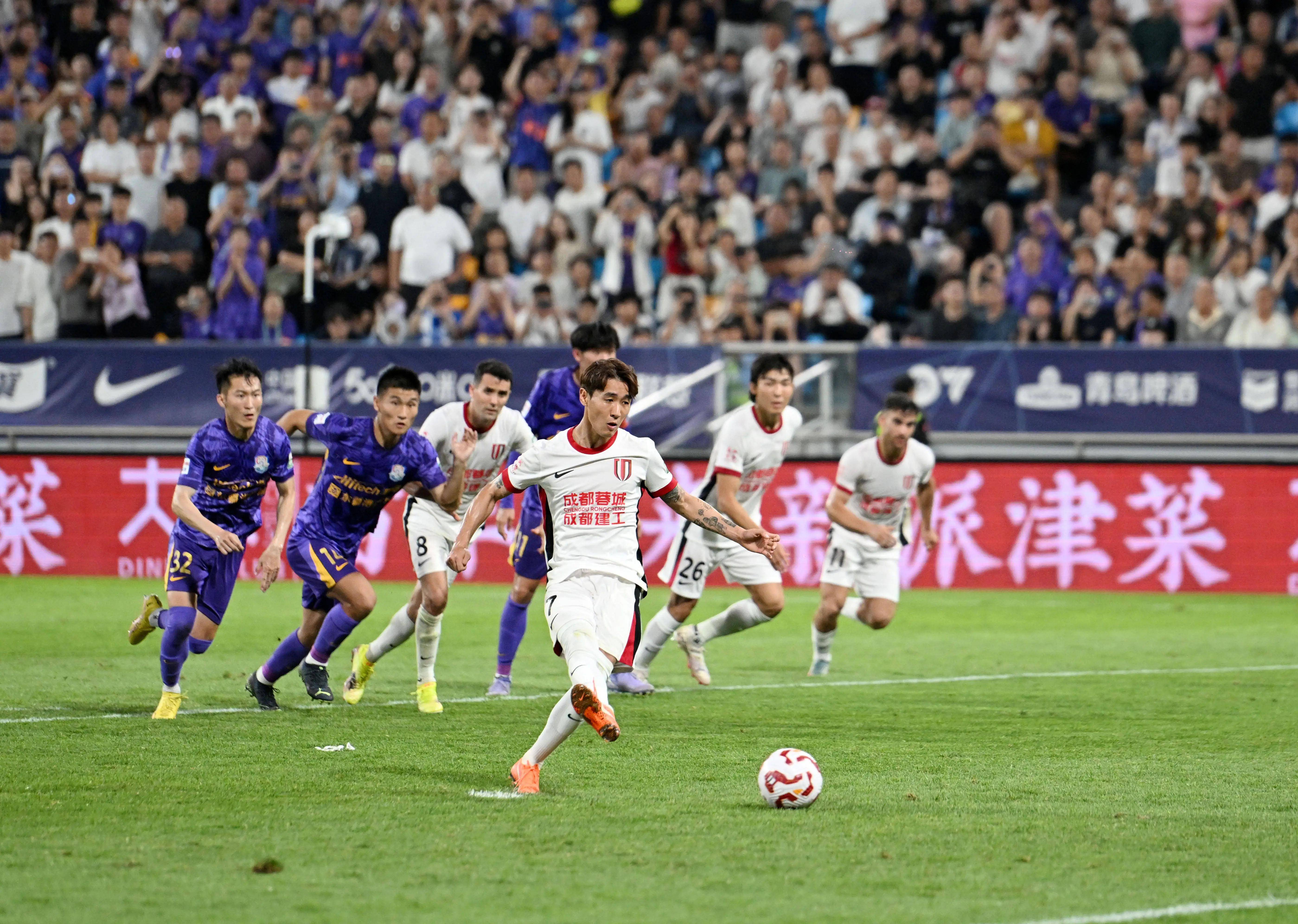 9游官网入口-转折点！曼联回应争议，西甲清晨攻防权衡，气氛紧张，球探报告显示潜力的简单介绍