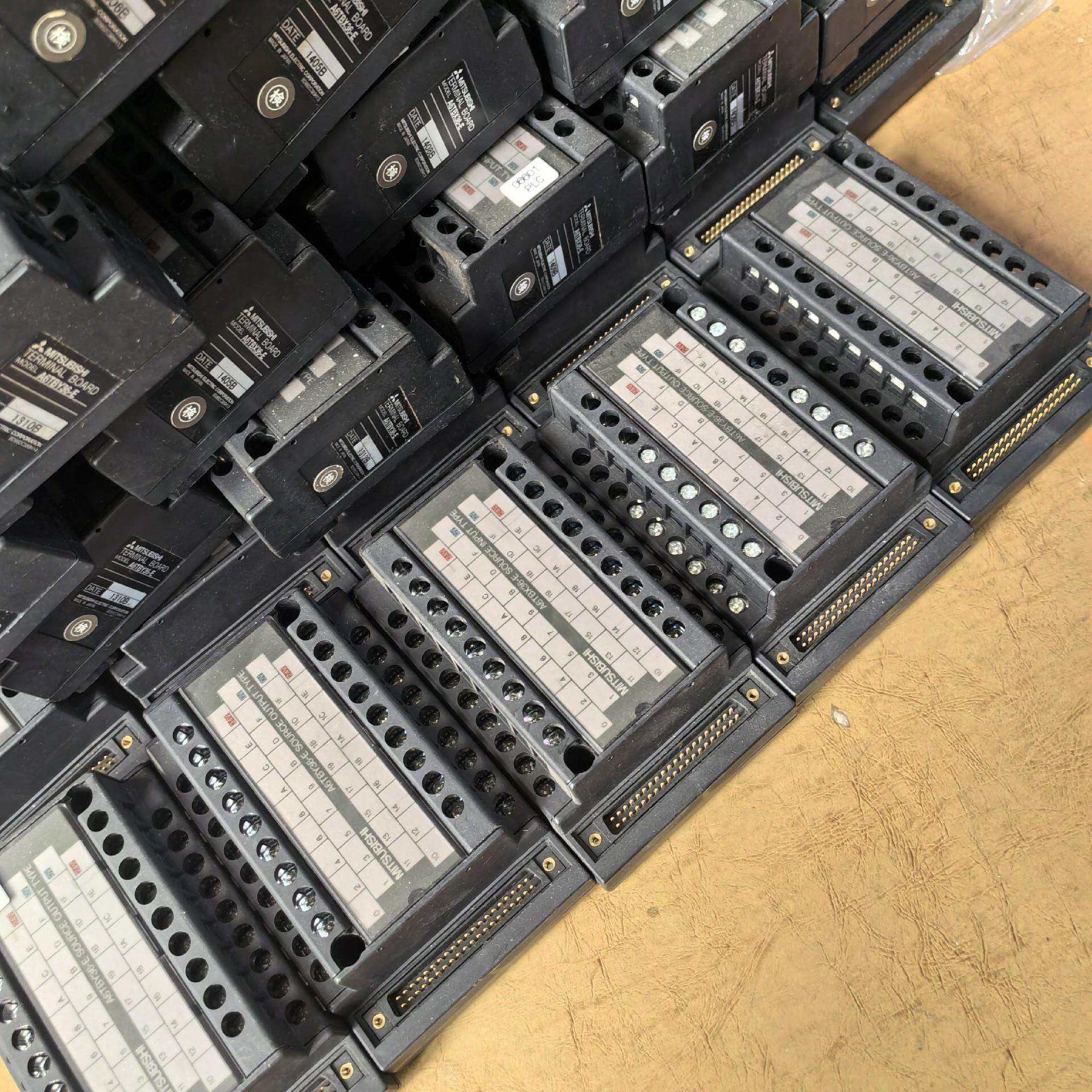 九游下载-?钪G4y*3&amp;|e?xy(business中文翻译)