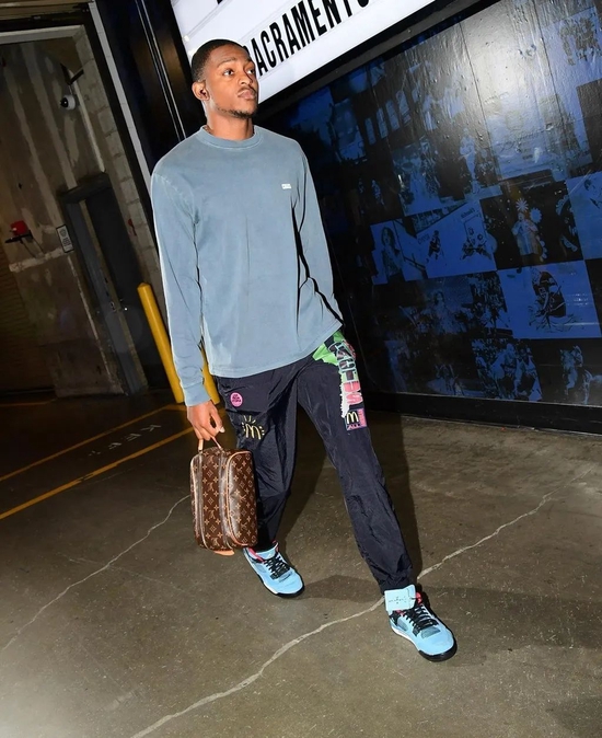 9游-风云突变！克里夫兰骑士集结日完成体检，NBA季后赛版图或变，话题不断，资深球员宣示担当的简单介绍