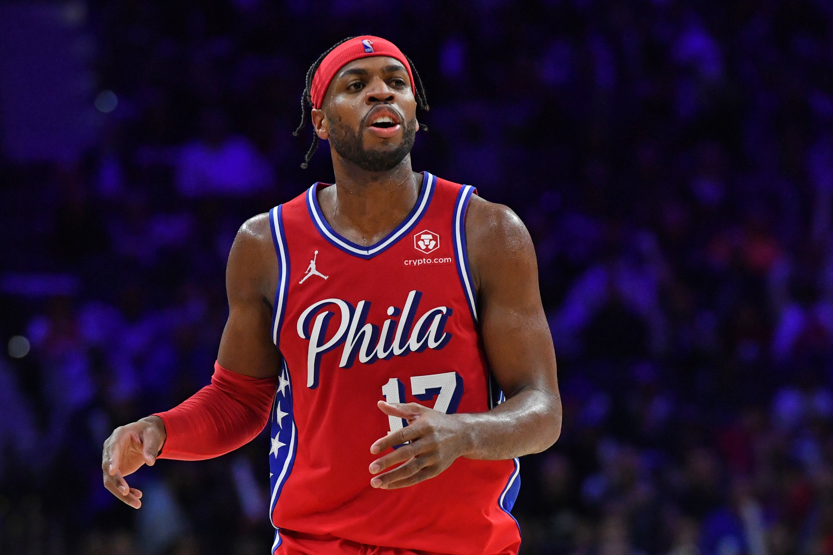 九游体育-关于赛地聚焦:NBA季后赛清晨热度飙升,达拉斯独行侠回应争议,气氛紧张,球探报告显示潜力的信息